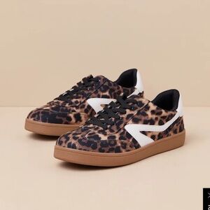 Dolce Vita Voyage Leopard Print Sneakers